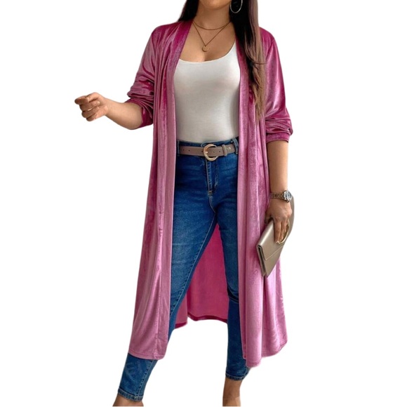 Sweaters - 🩷 PLUS Velvet Cardigan 🩷